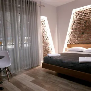  Apartment Koni's Albanien